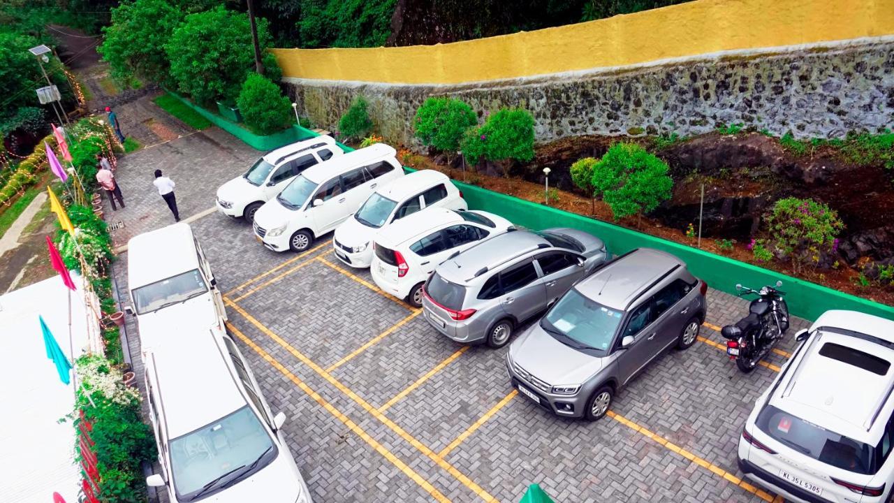 Tabor Hills Resort Vagamon Bagian luar foto